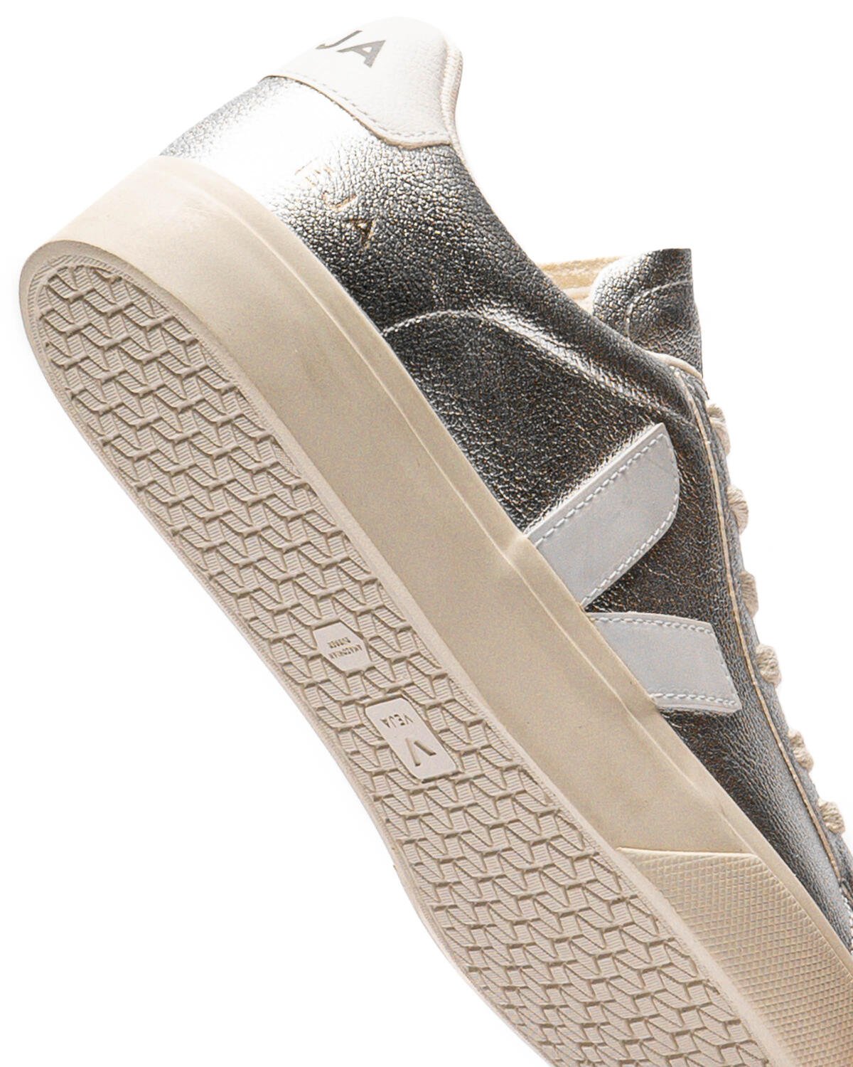 Veja WMNS Campo CHROMEFREE LEATHER | CP0502684A | AFEW STORE